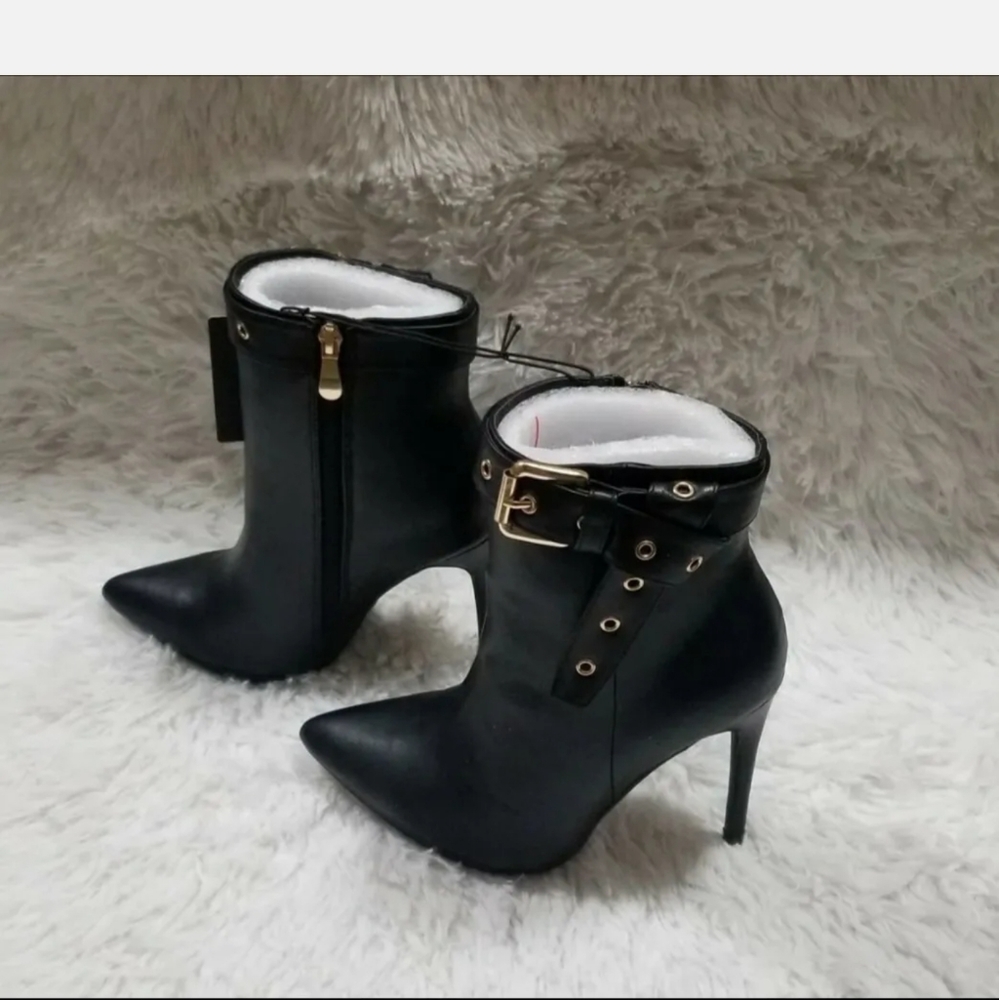 Black women's boots, high heels, various sizes synthetic leather upper - Picture 3 of 12